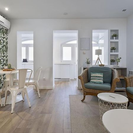 Alcam Castellana La Paz Madrid Apartment Exterior photo